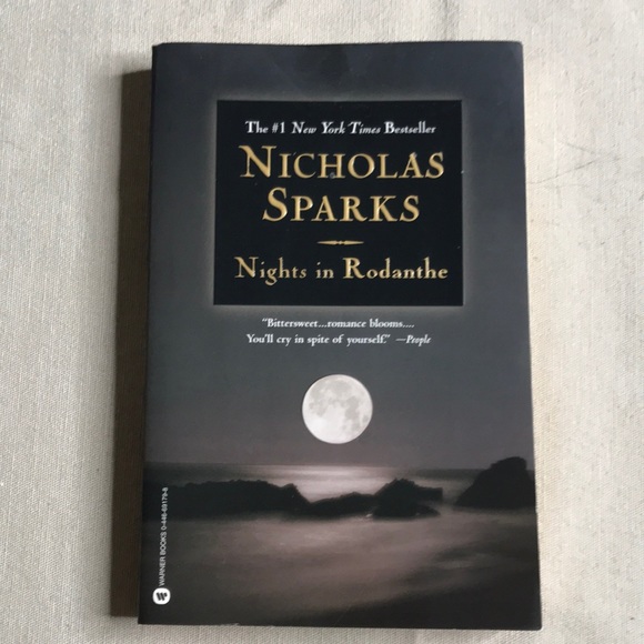 Books Other - 📚Nights in Rodanthe